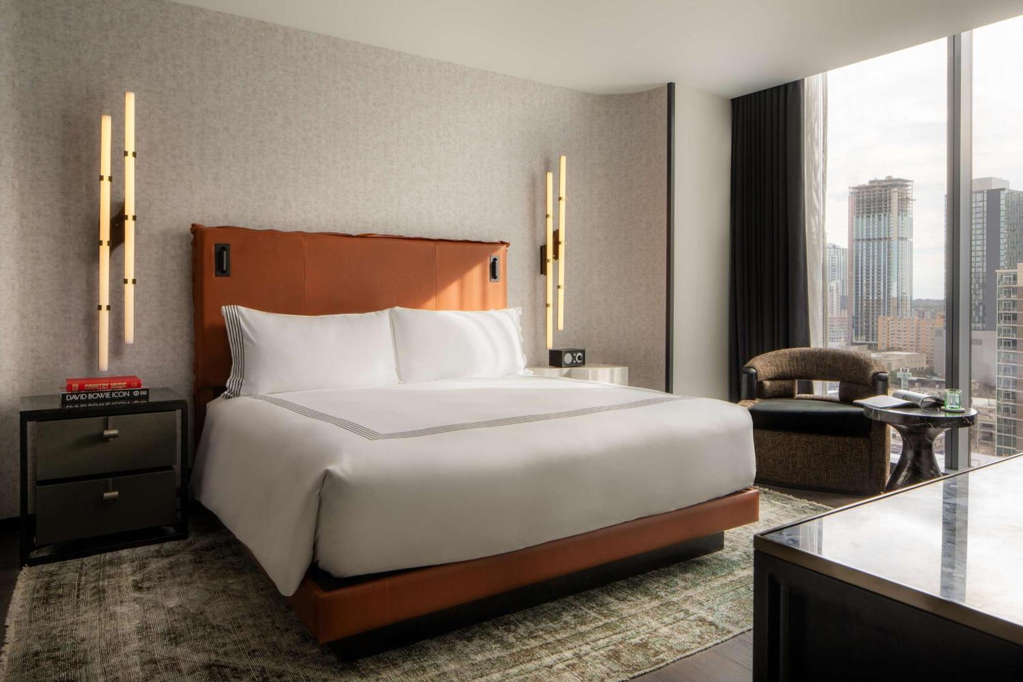 Thompson Austin, By Hyatt Hotel Екстериор снимка
