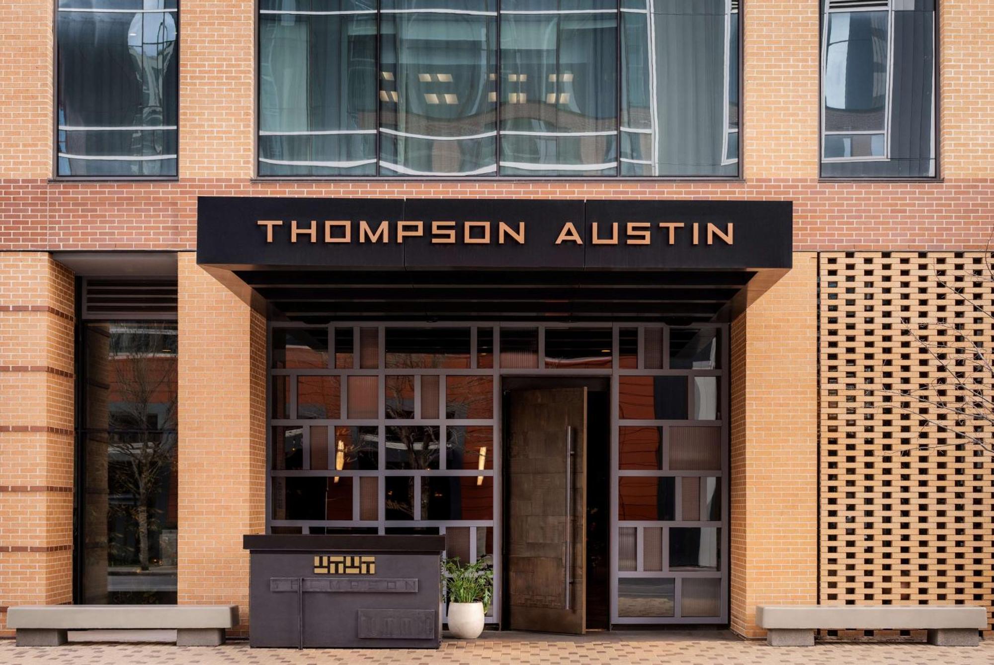 Thompson Austin, By Hyatt Hotel Екстериор снимка