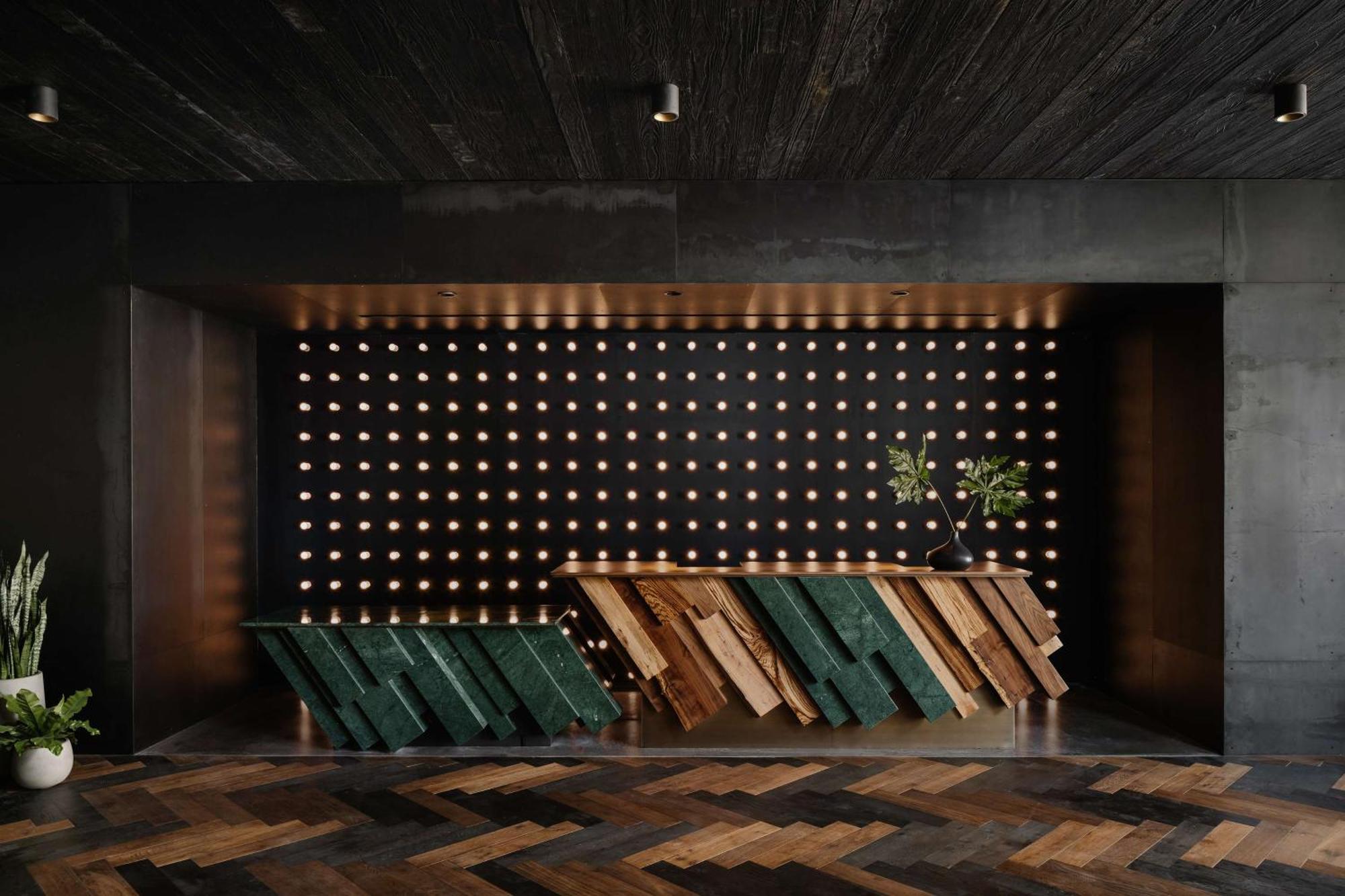 Thompson Austin, By Hyatt Hotel Екстериор снимка